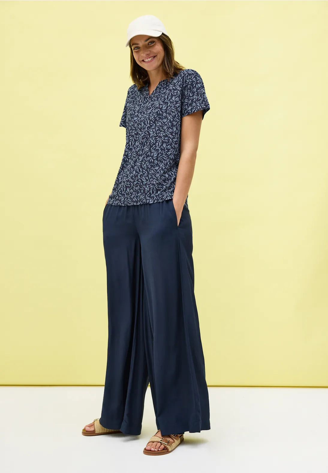 CECIL CAMISETA CON ESTAMPADO MINIMALISTA