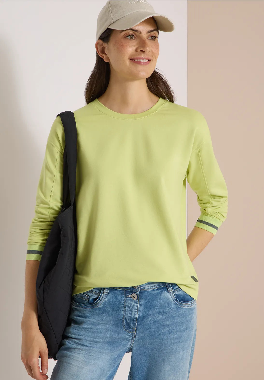 CAMISETA DE PUNTO CUELLO REDONDO CECIL