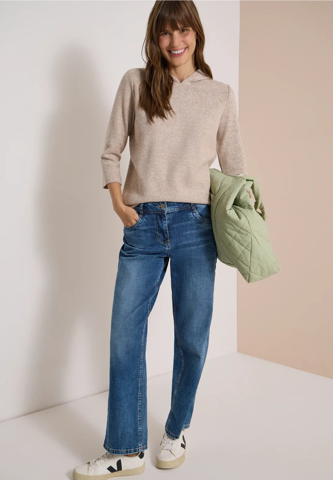 SUDADERA CON CAPUCHA DE VISCOSA CECIL