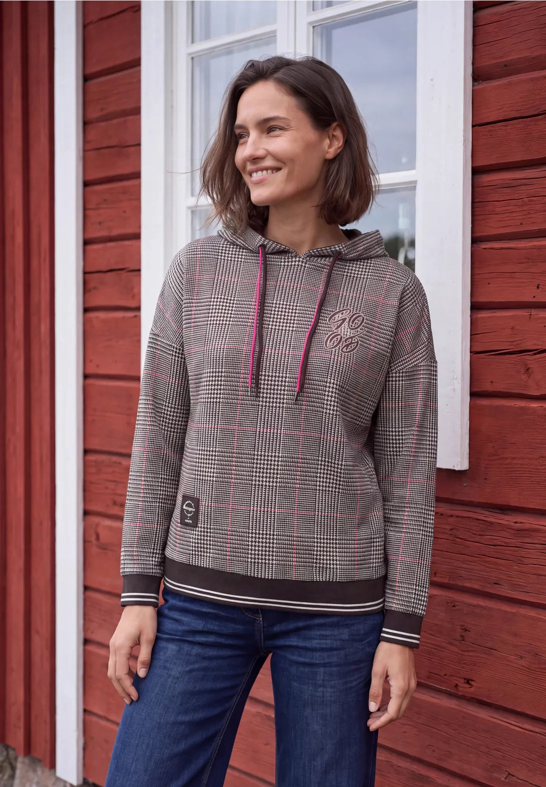 Sudadera con capucha a cuadros. EspritCalafell