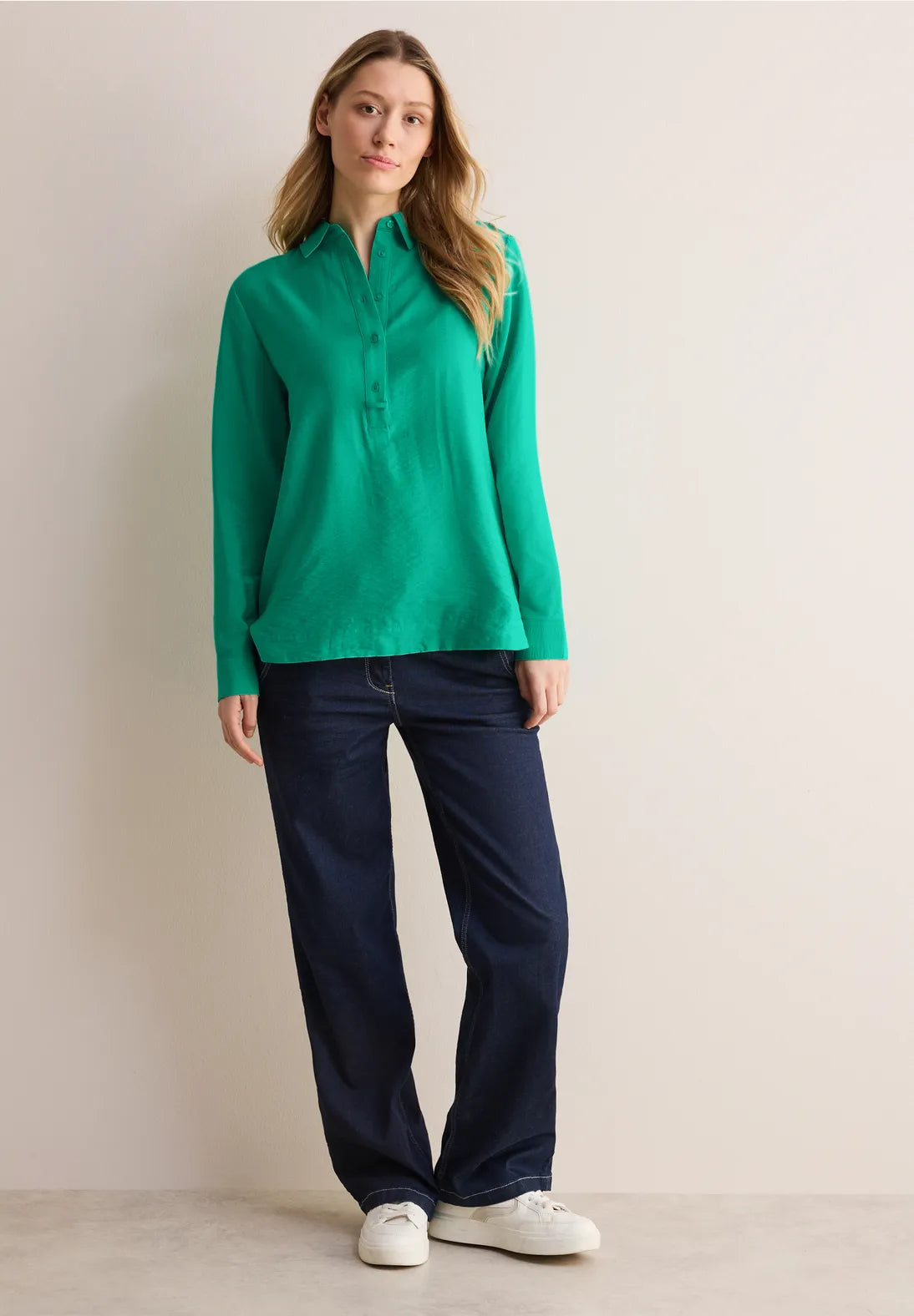 BLUSA MONOCOLOR CUELLO CAMISERO