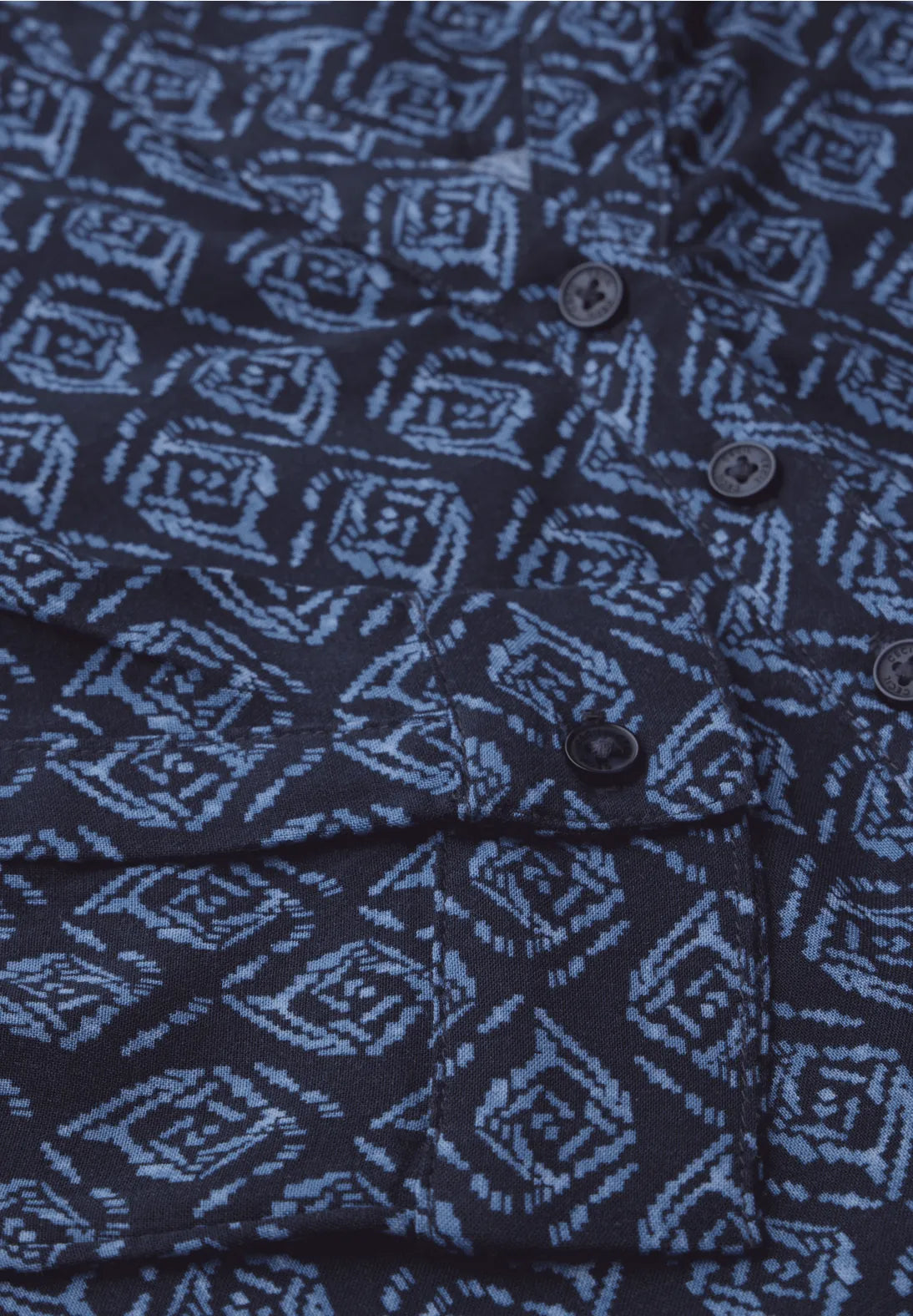 BLUSA TIPO TUNICA ESTAMPADA