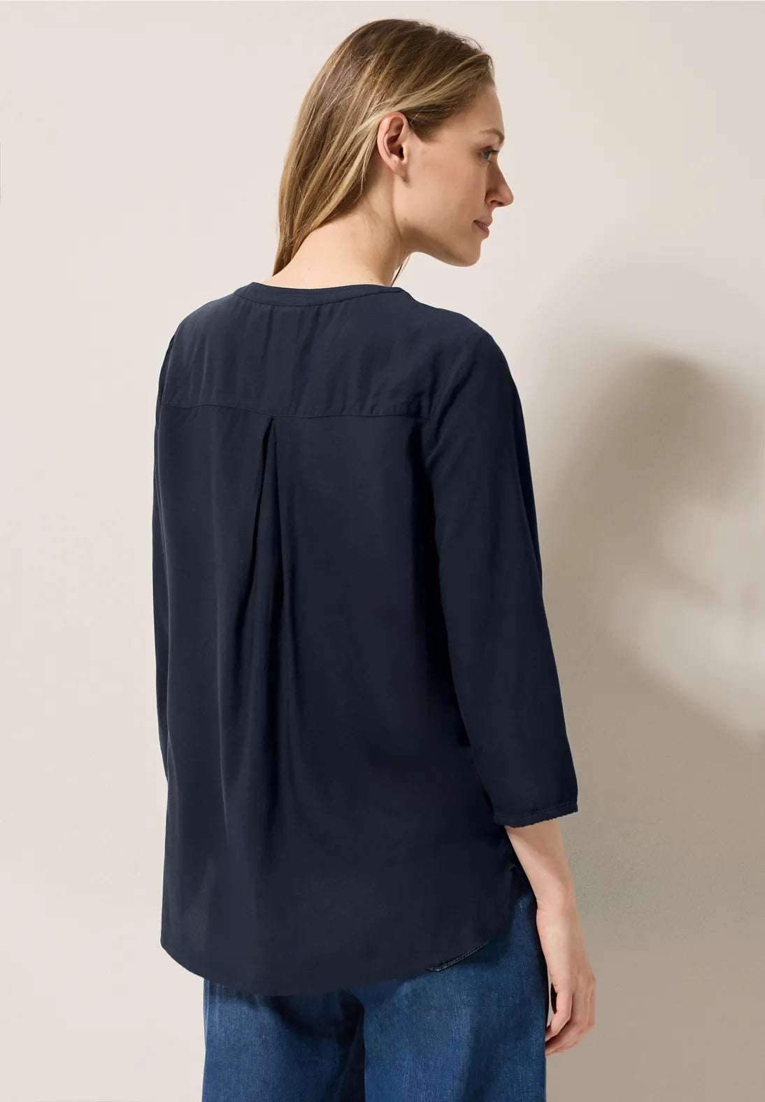 CECIL BLUSA BASICA CUELLO PICO