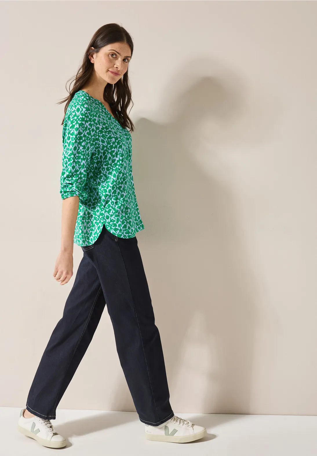 CECIL BLUSA ESTAMPADA MANGA 3/4 CUELLO EN V