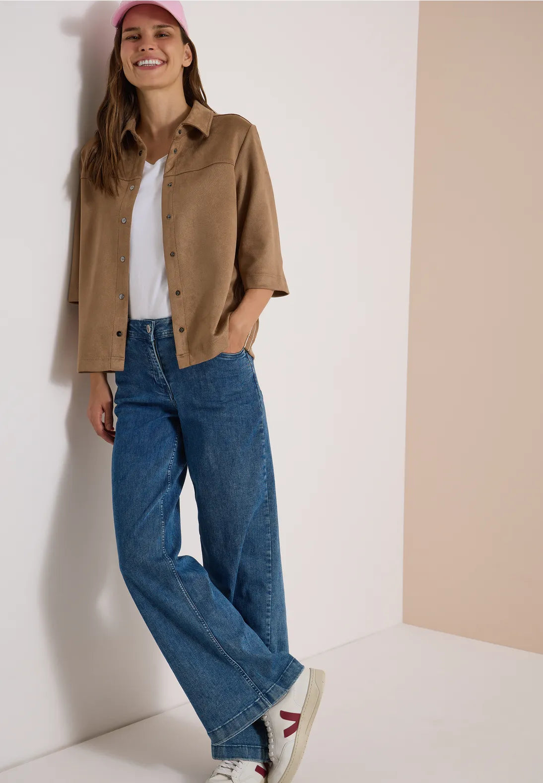 Sobrecamisa terciopelo marron. En3 Calafell