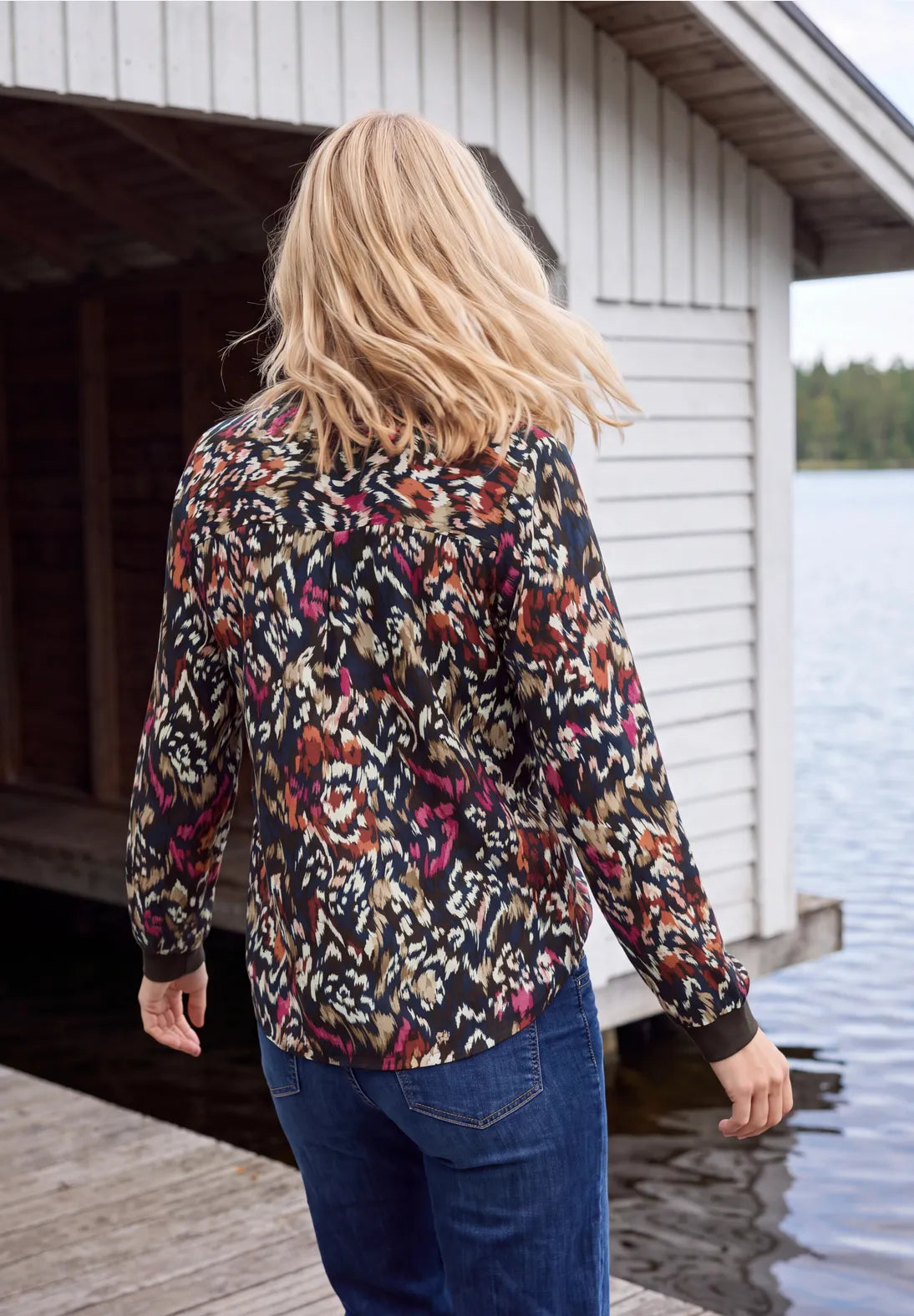 Blusa escotada estampada Cecil. EspritCalafell