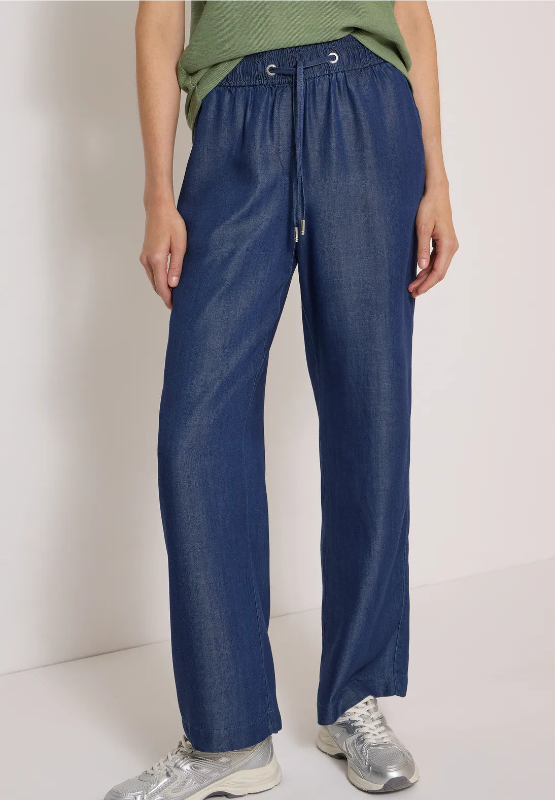 PANTALONES DE LYOCEL PIERNA ANCHA CECIL