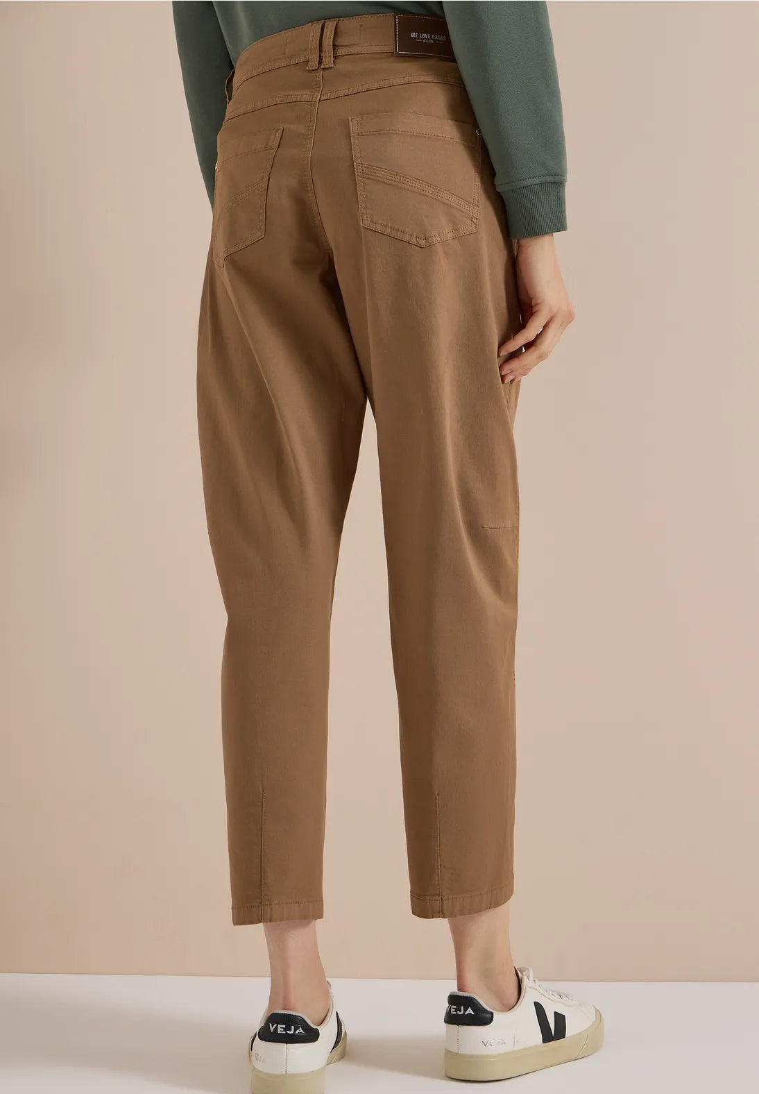 PANTALONES 5 BOLSILLOS CORTE HOLGADO MARRON CECIL