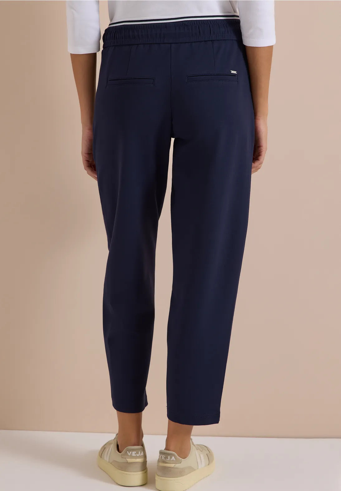 PANTALONES DE PUNTO ELASTICOS ESTILO DEPORTIVO CECIL