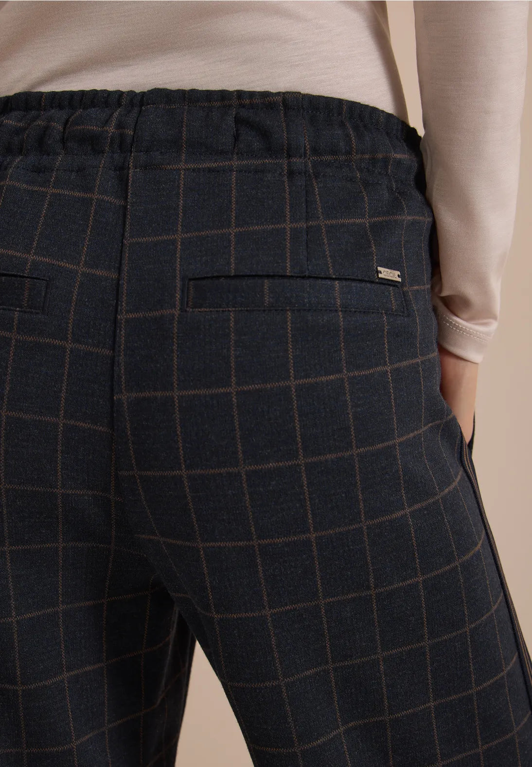 PANTALON ESTAMPADO CECIL. ESPRICALAFELL