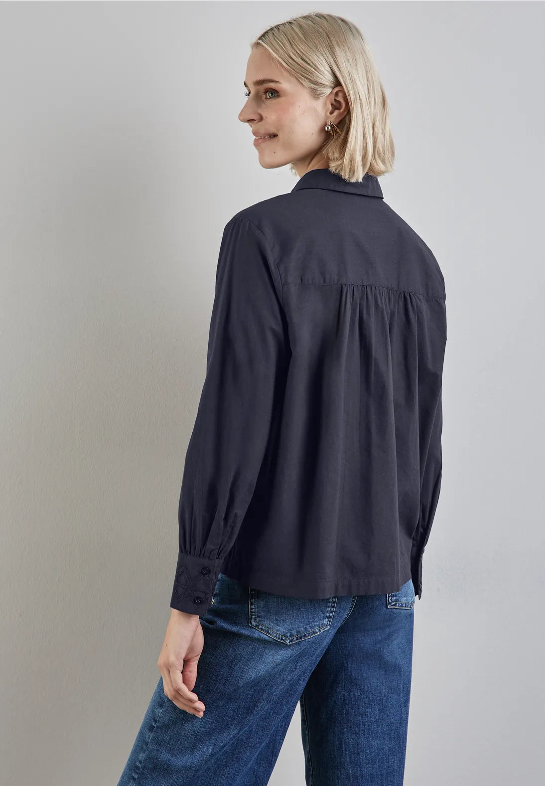 BLUSA CAMISERA