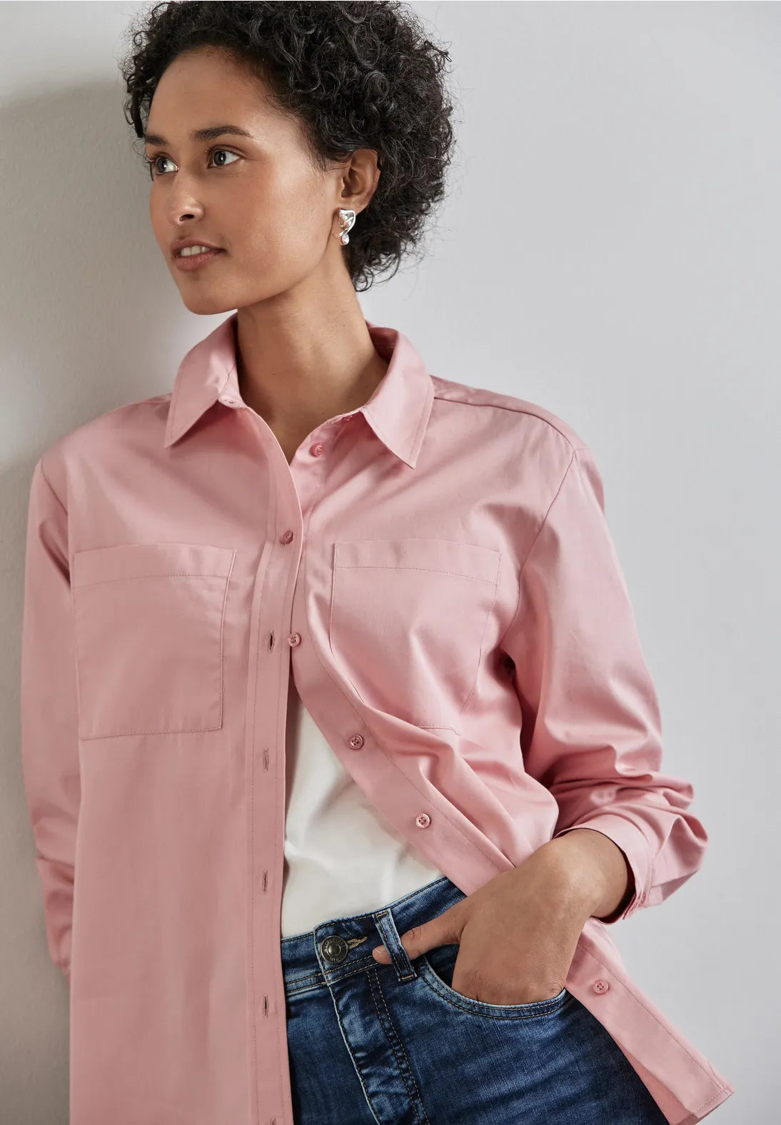 BLUSA CAMISERA CON BOLSILLOS