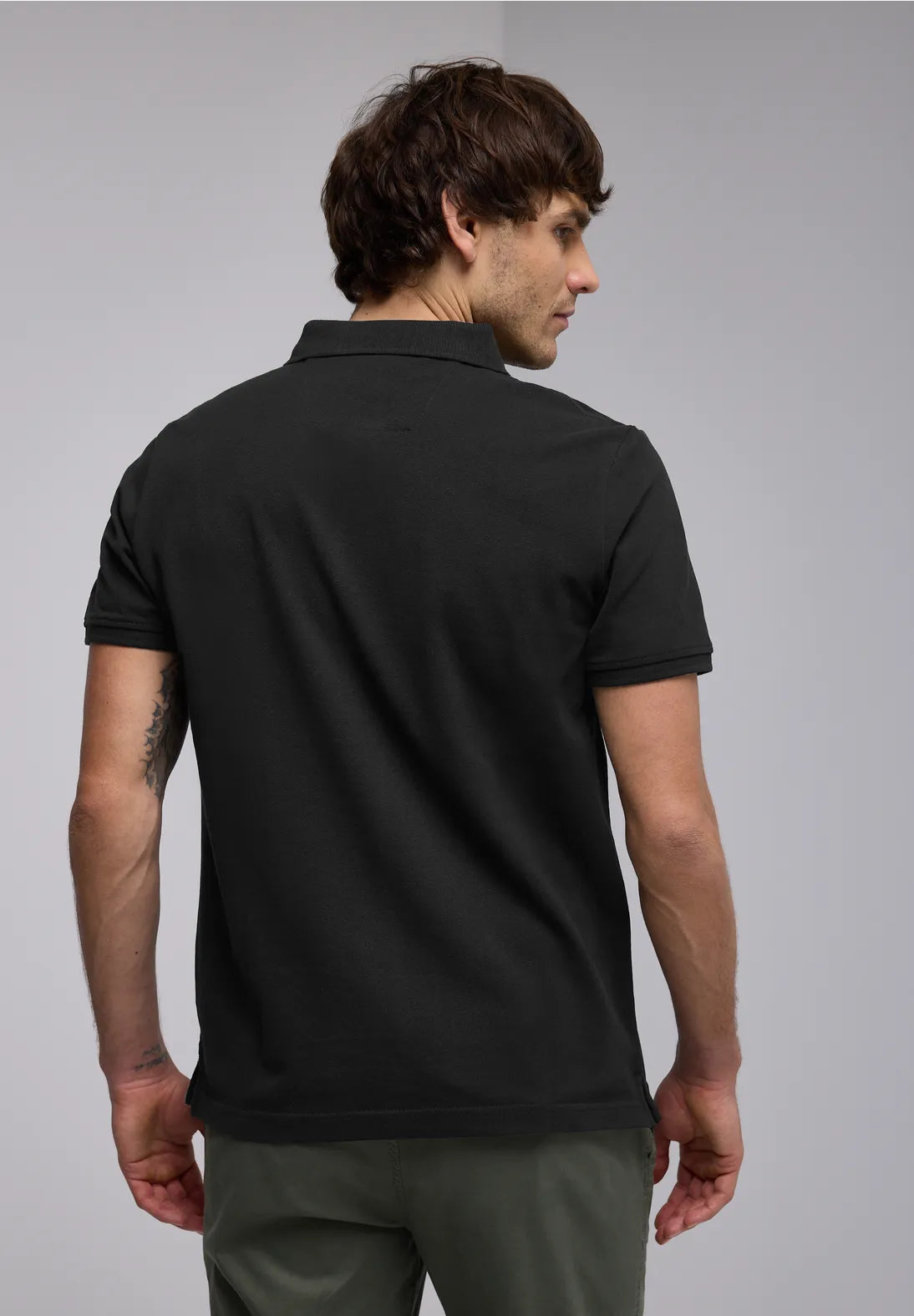 POLO BASICO MANGA CORTA NEGRO