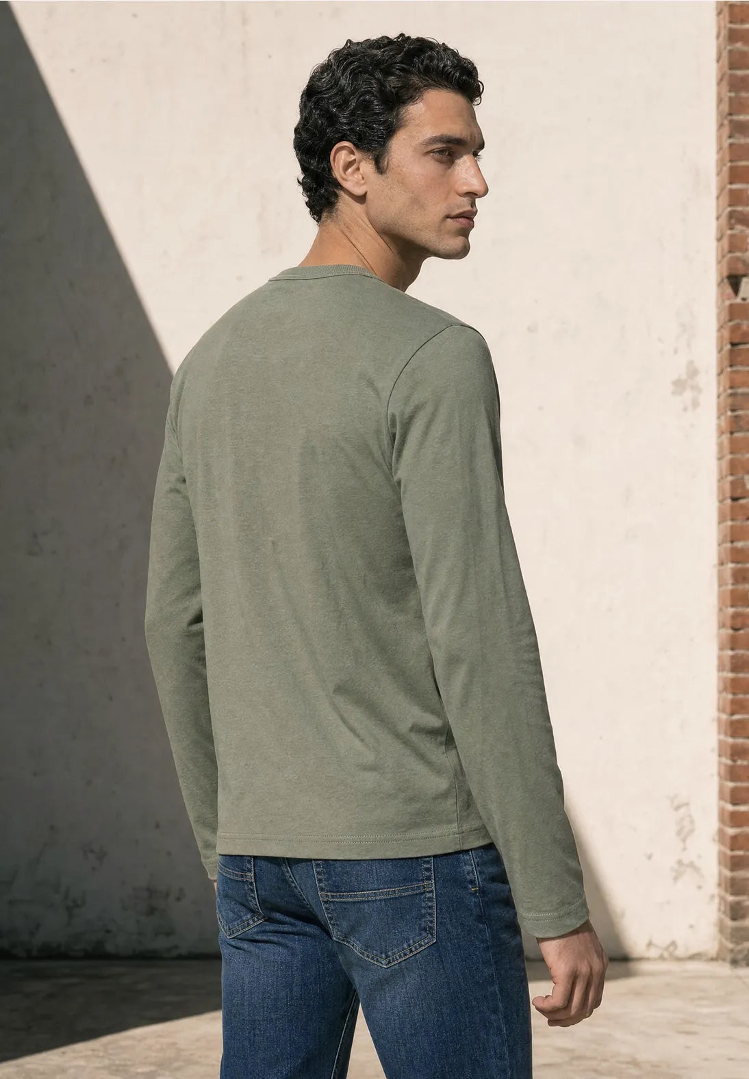 JERSEY CON TEXTURA EN NEGRO STREET ONE MEN