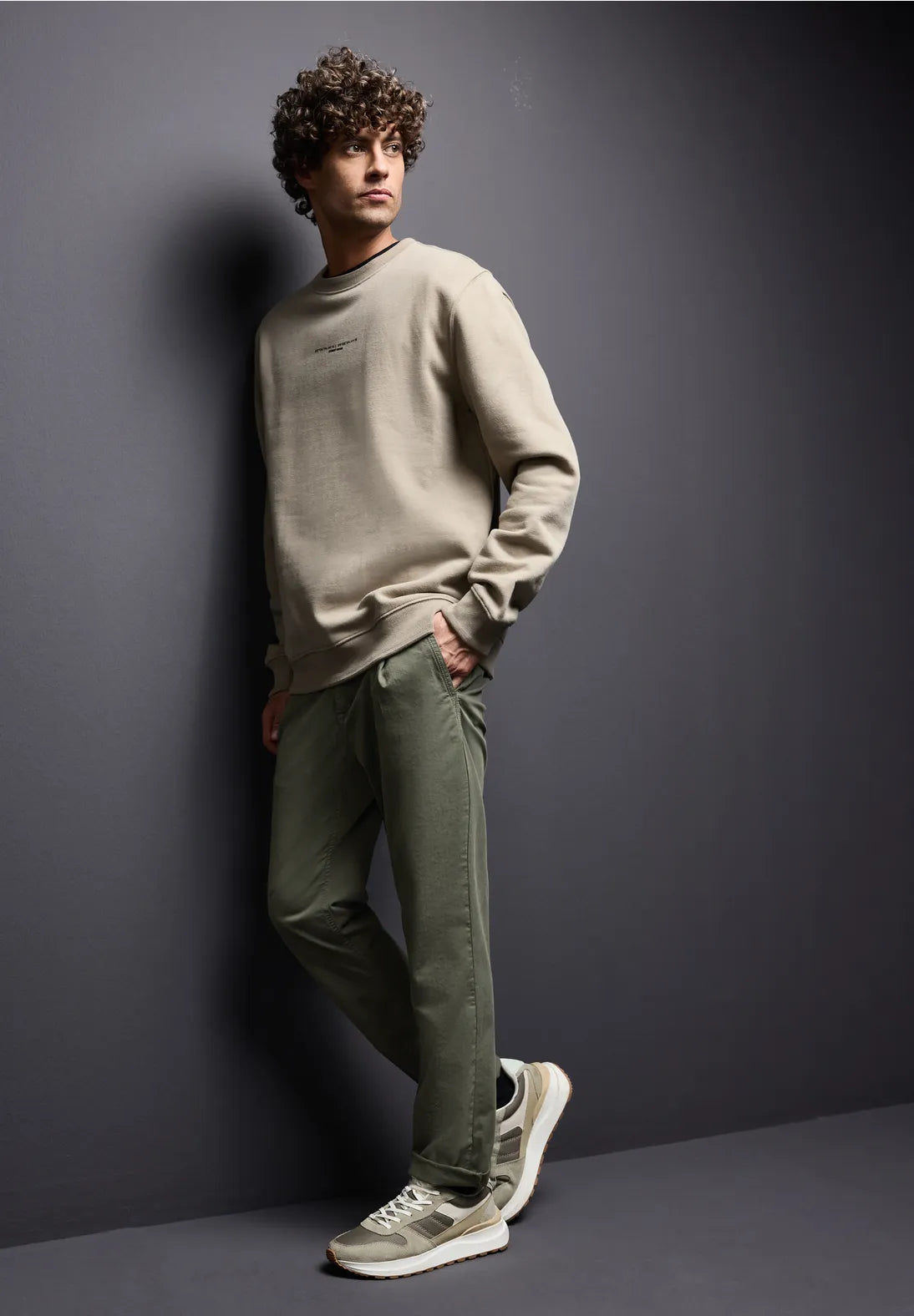 PANTALONES CHINOS DE ALGODON VERDE (Copia)