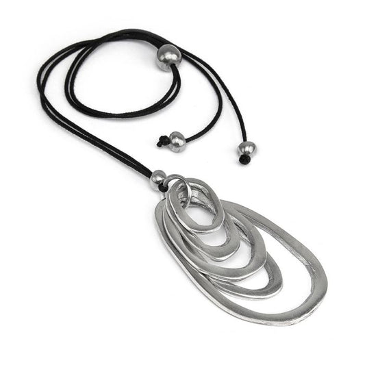 COLLAR CON OVALOS IREEGULARES