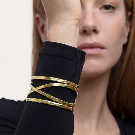 VESTOPAZZO BRAZALETE CON SILUETA RETORCIDA