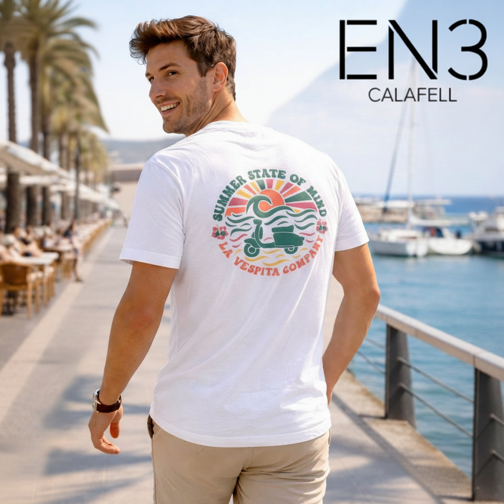 LA VESPITA CAMISETA BLANCA CON PRINT EN LA ESPALDA