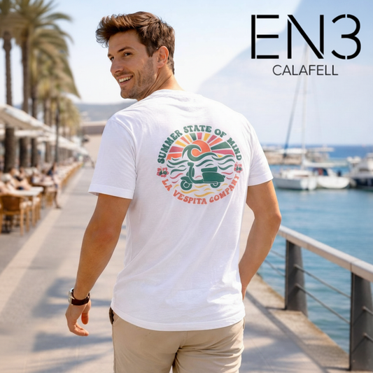 LA VESPITA CAMISETA BLANCA CON PRINT EN LA ESPALDA
